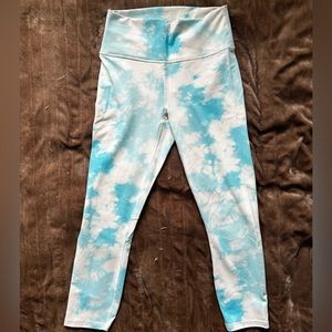 Fabletics Define PowerHold® High-Waisted Capri leggings